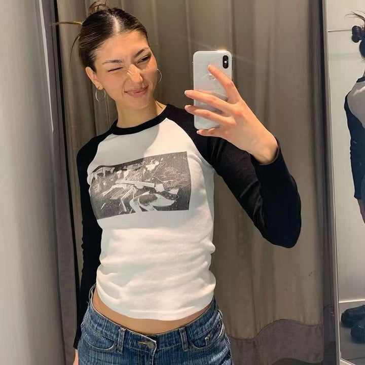 Damen Langarmshirt mit kreativem Grafikdesign Drune
