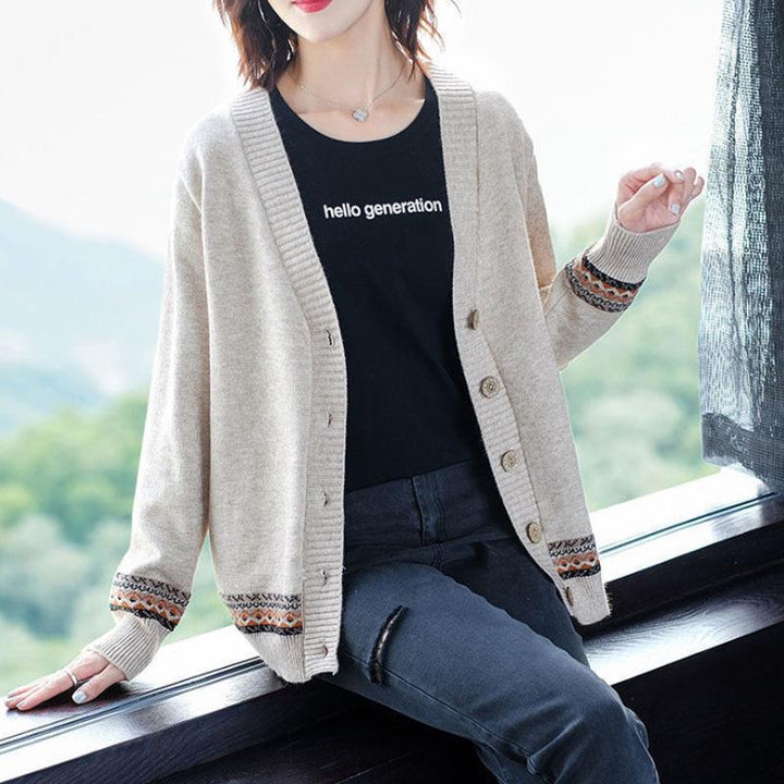 Damen Strickjacke mit kunstvollen Stickdetails und Knopfverschluss Drune
