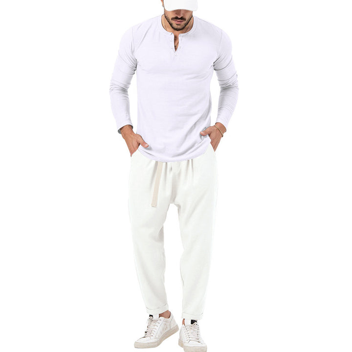 Herren lässiges Langarm-Henley-Shirt kombiniert mit eleganter Jogginghose Drune