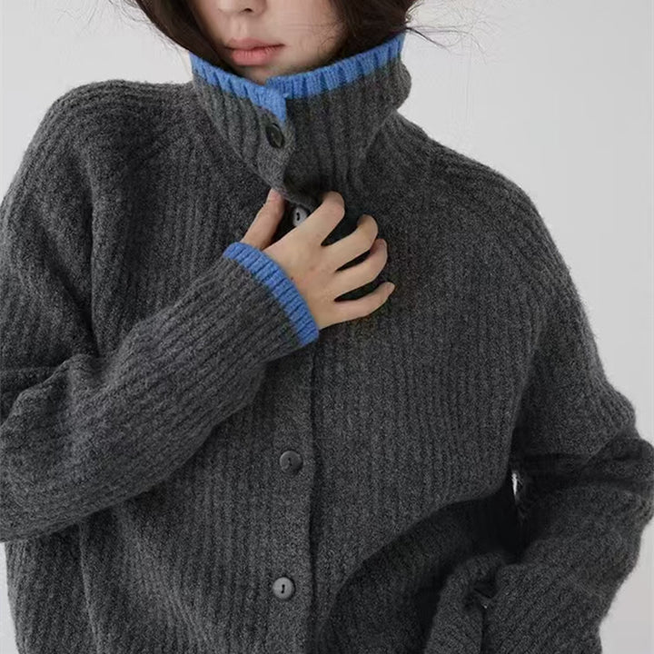 Damen Strickjacke mit modischem Stehkragen und dekorativen Knopfdetails Drune