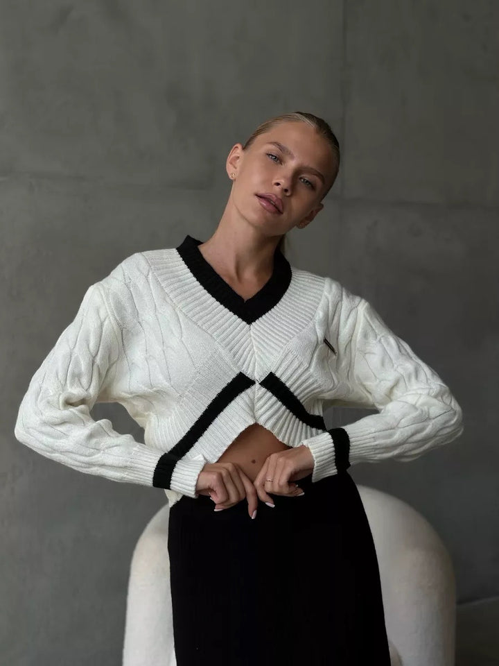 Damen Cropped Strickpullover mit V-Ausschnitt und Kontraststreifen Drune