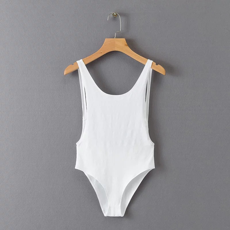 Damen Badeanzug mit stylischem Rückenausschnitt und figurformendem Schnitt Drune