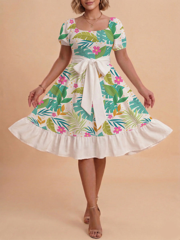 Damen Kleid mit tailliertem Schnitt und verspieltem Blumenmuster Drune