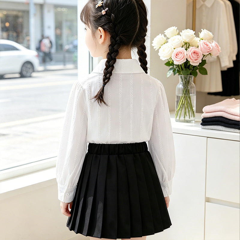 Damen Bluse mit Rüschendetails und feinen Stickereien Drune