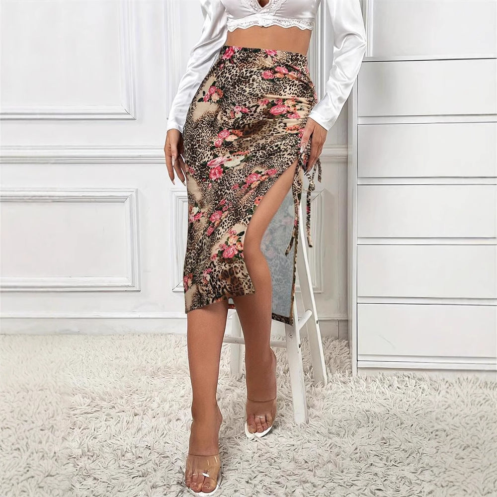 Damen Eleganter Midirock mit floralem Tiermuster und seitlichem Schlitz Drune