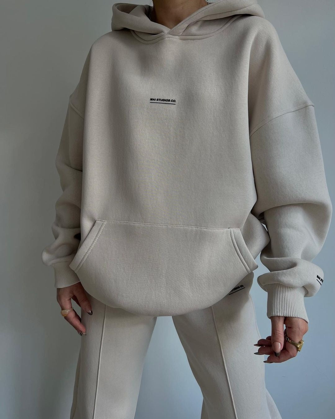 Damen lässiger oversized Kapuzenpullover mit praktischer Kängurutasche Drune