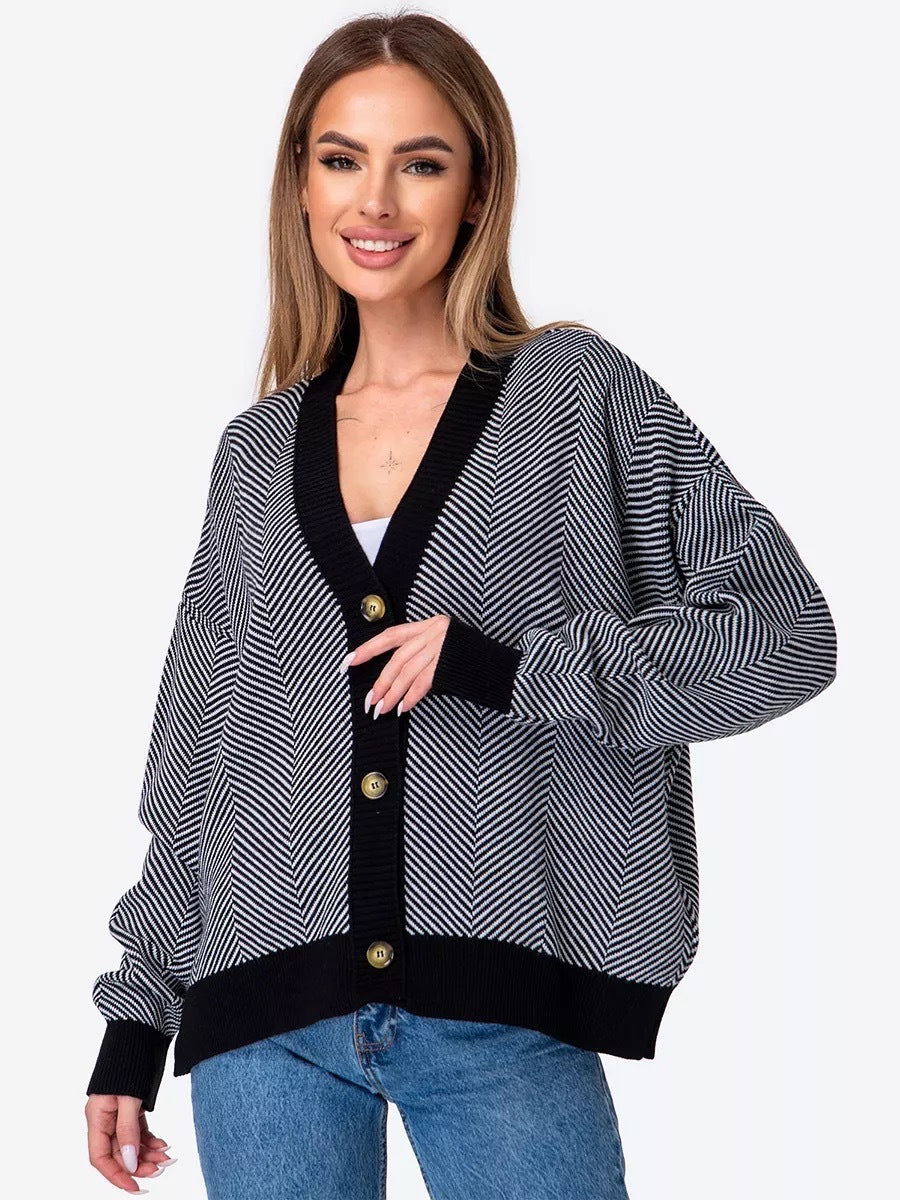 Damen modischer Strickcardigan im Chevron-Muster mit eleganter Knopfleiste Drune