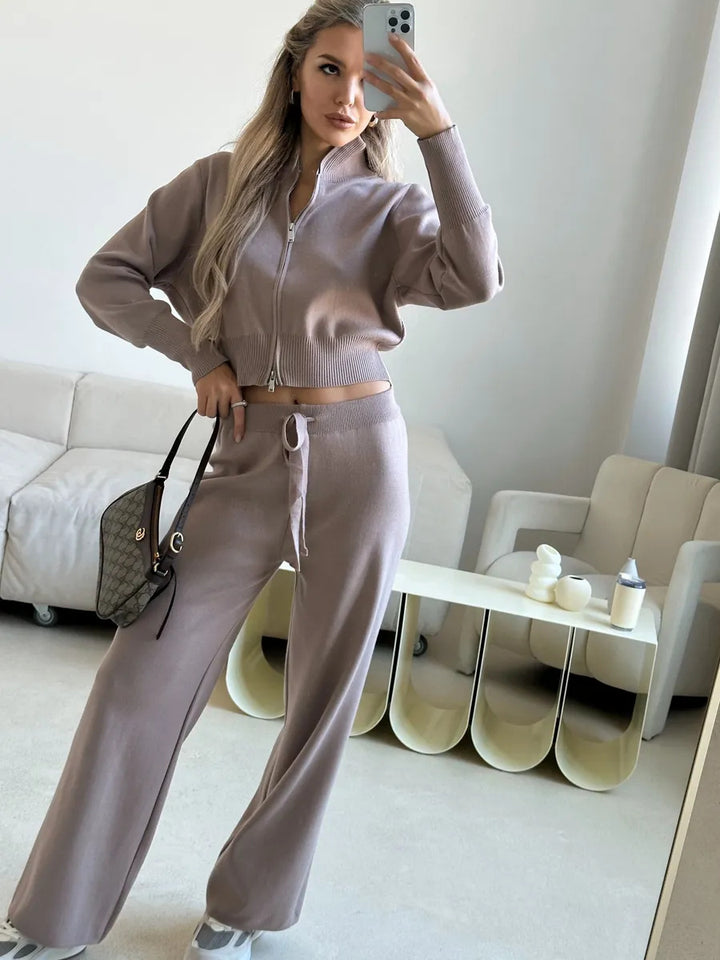 Damen lockerer Strick-Loungewear-Anzug mit hohem Kragen Drune