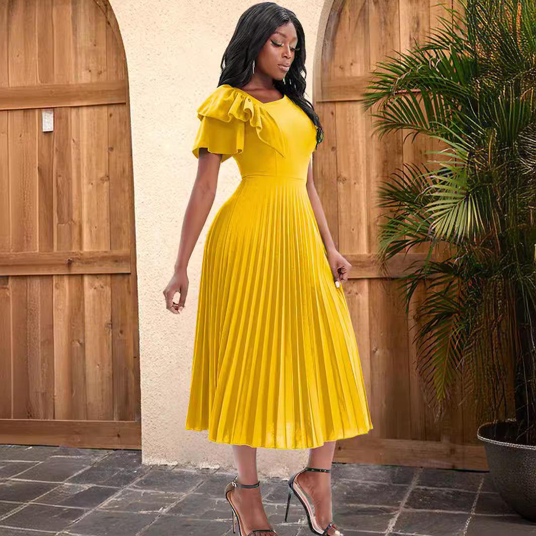 Damen Plissee-Kleid mit asymmetrischem Schnitt und eleganter Rüsche Drune