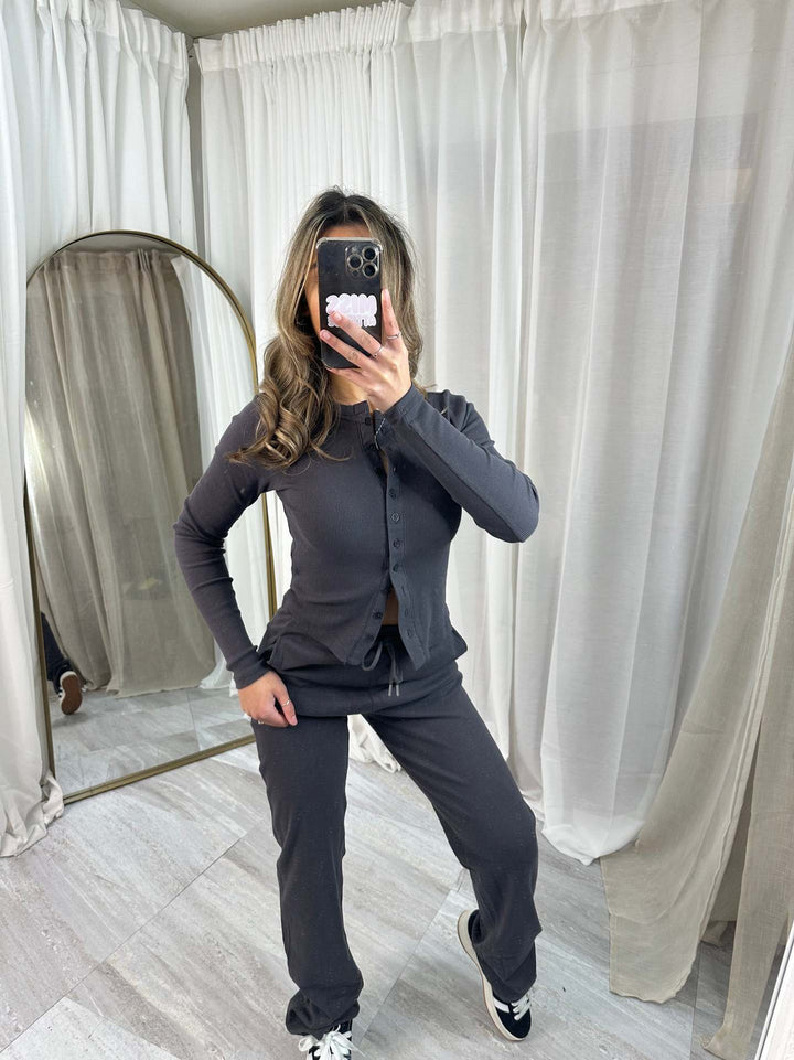 Damen kuscheliges Strick-Loungewear-Set mit Knopfleiste Drune