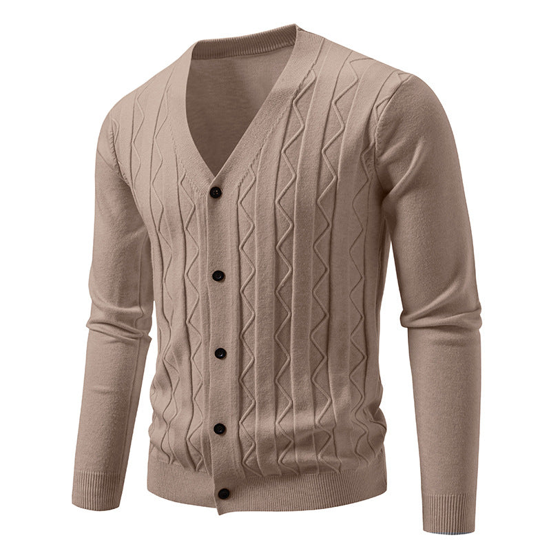 Herren nan V-Ausschnitt Strickjacke mit dezenter Zopfmusterstruktur und durchgehender Knopfleiste Drune