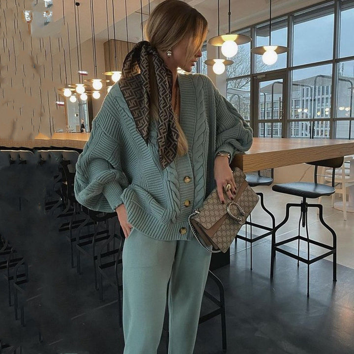 Damen Grobstrickjacke mit V-Ausschnitt und Knöpfen Drune
