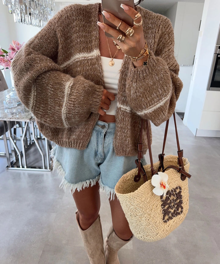 Damen lässige Strickjacke mit oversized Schnitt und modernen Details Drune