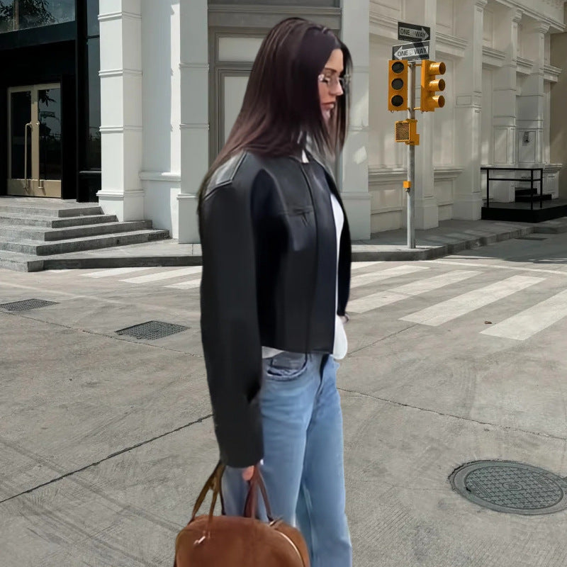 Damen Edle Kunstlederjacke mit modernem Stehkragen und kontrastierenden Nähten Drune