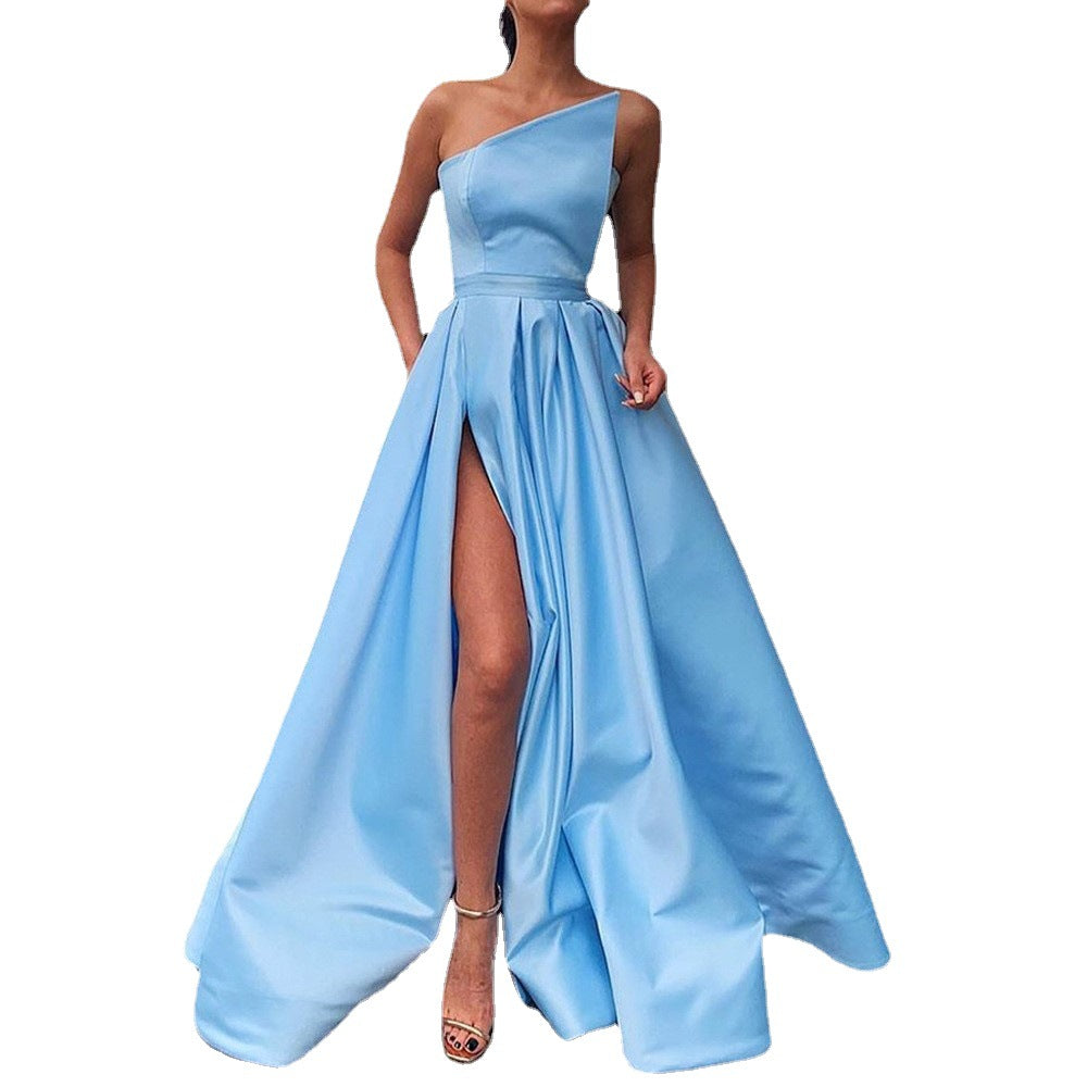 Damen Elegantes Abendkleid mit asymmetrischem Schnitt und hohem Schlitz Drune