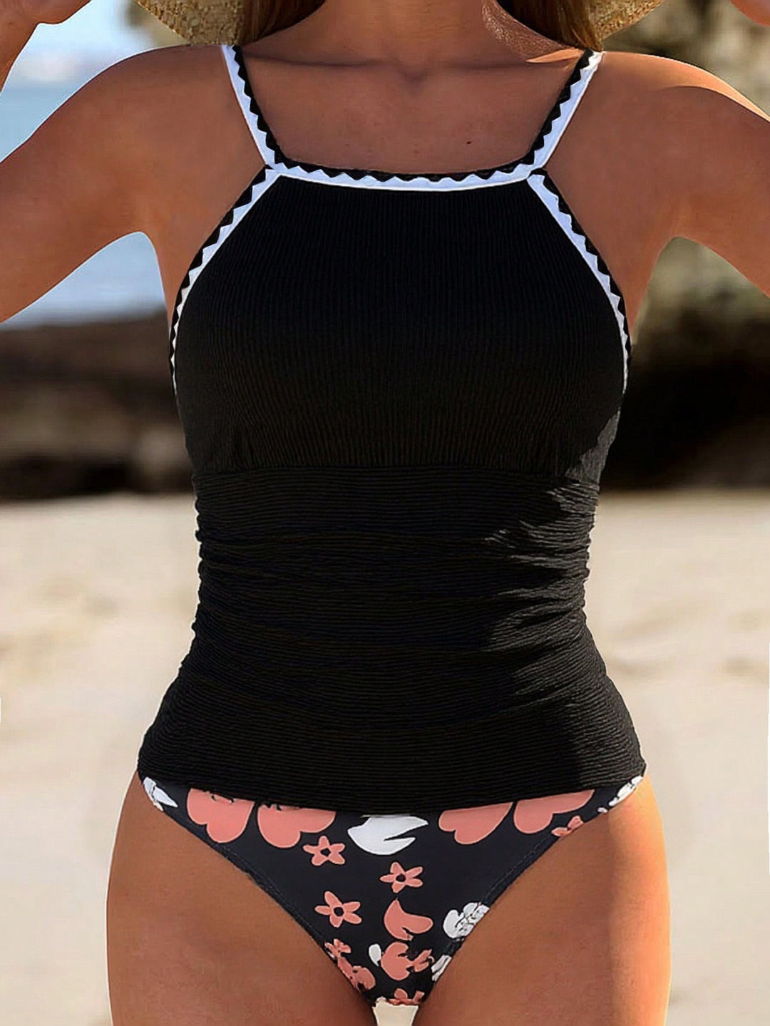 Damen Tankini mit modernem Rüschensaum und floralem Design Drune