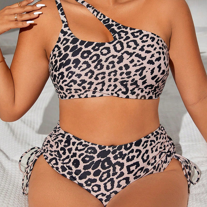 Damen Triangel-Bikini mit asymmetrischem Design und trendigem Animal-Print Drune