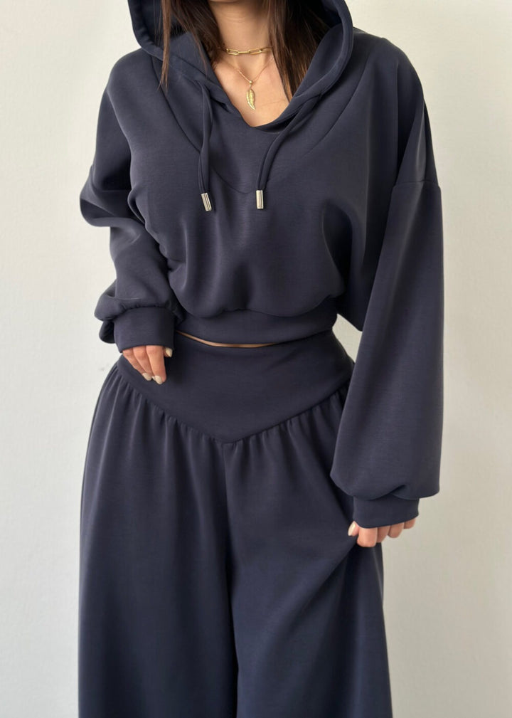 Damen nan luxuriöses Freizeitset Kapuzenpullover mit V-Ausschnittdetail und Culotte mit hoher Taille Drune