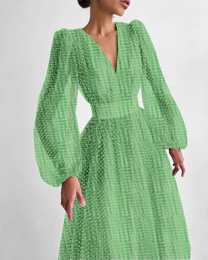 Damen Kleid mit transparentem Puffärmel und floralem Punkte-Design Drune