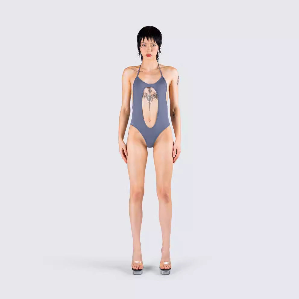Damen Sportlicher Badeanzug mit innovativem Rückenausschnitt Drune