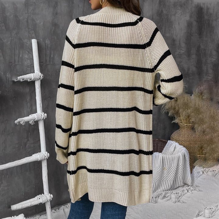Damen Strickjacke mit Streifenmuster und Knopfdetails Drune