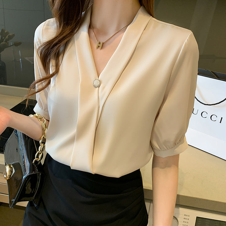 Damen Bluse mit elegantem V-Ausschnitt und dekorativer Knopfdetail Drune
