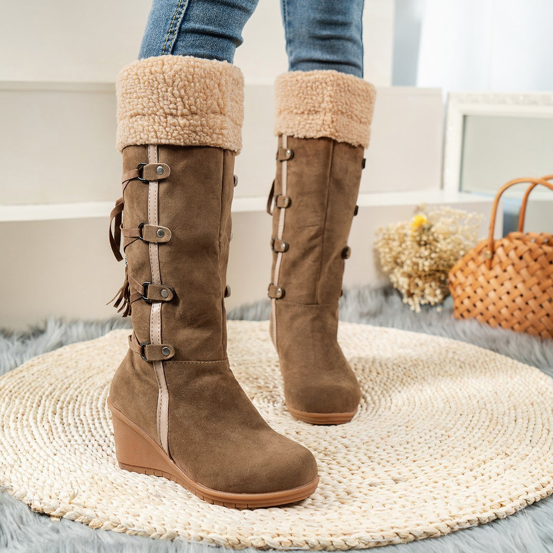 Damen Wedge-Stiefel aus hochwertigem Wildleder mit modischem Falten-Design Drune