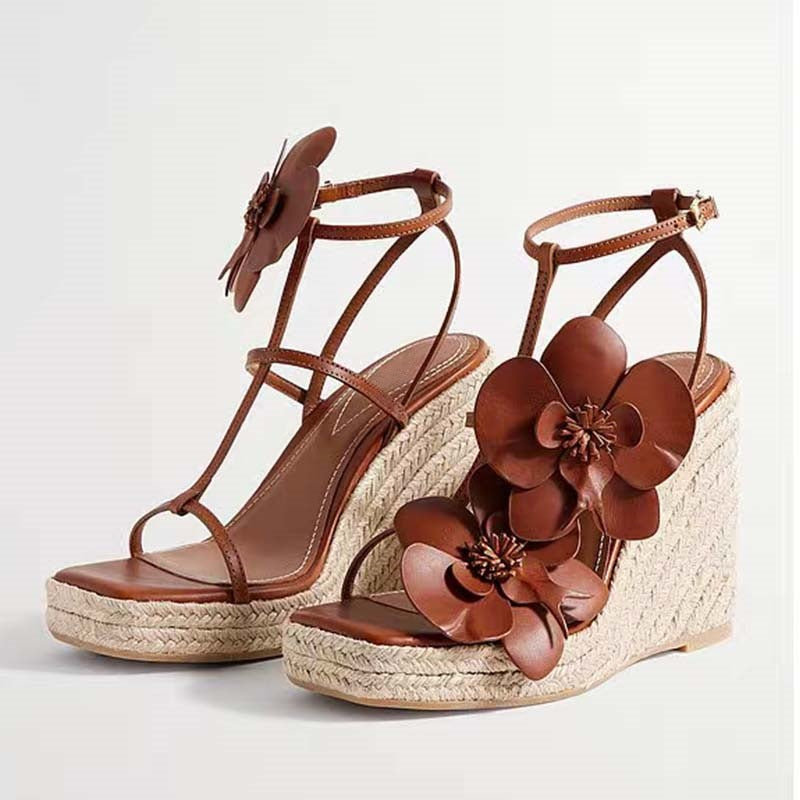 Damen Blumenschmuck Keilsandalen Drune