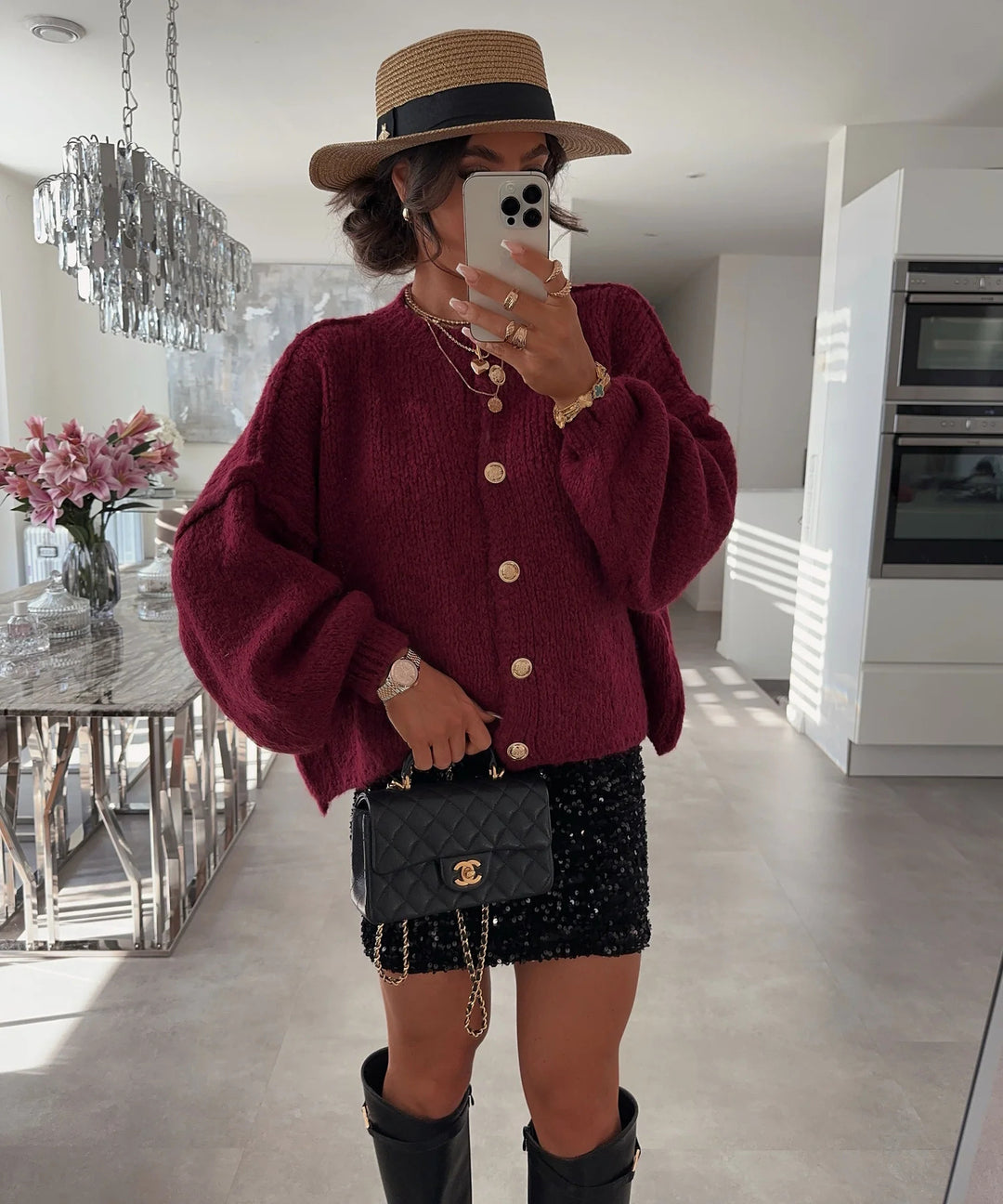 Damen modische Strickjacke mit Overzised-Ärmeln und Knopfdetails Drune
