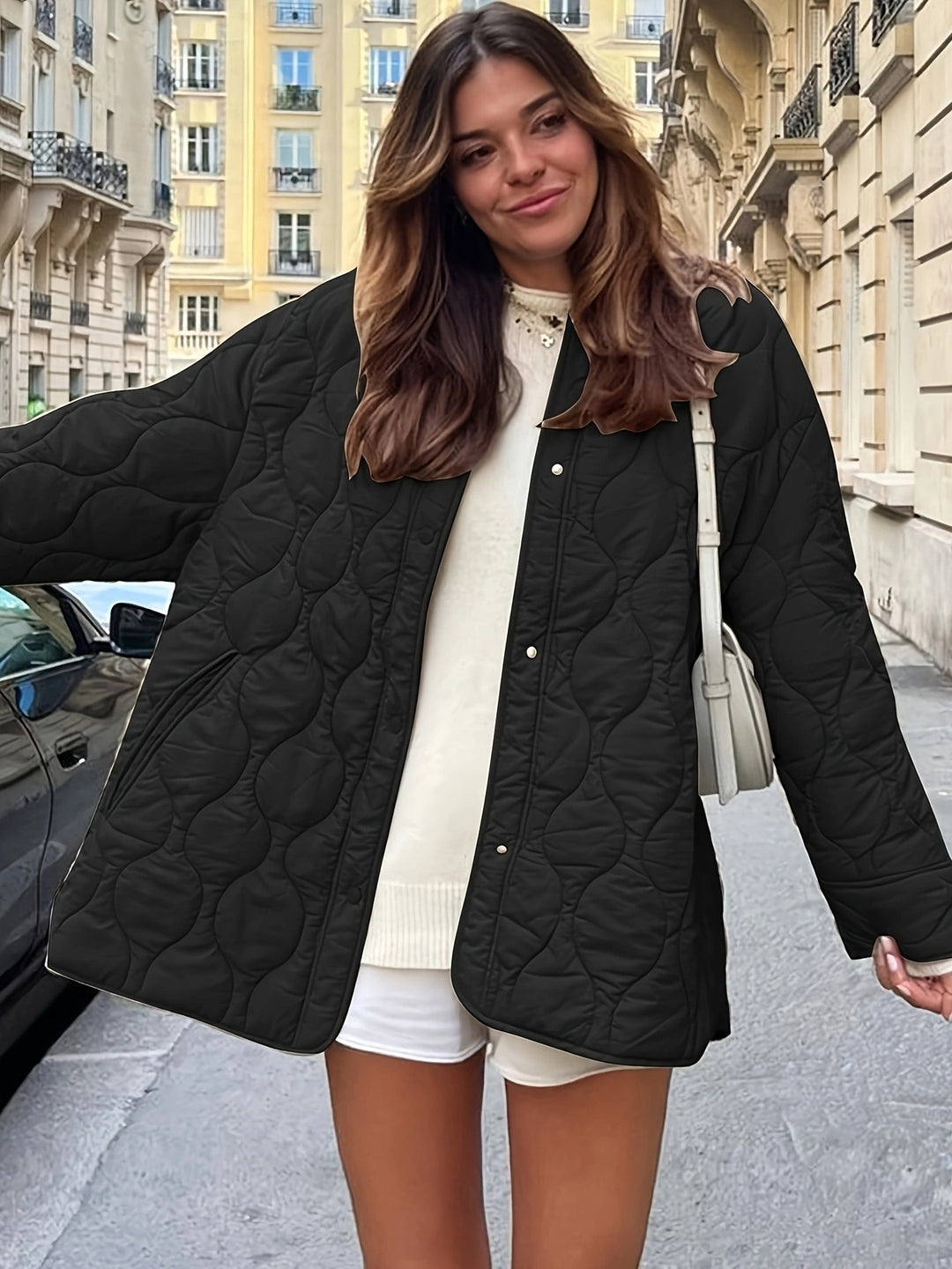 Damen Steppjacke mit großen Taschen und Rundhalsausschnitt Drune