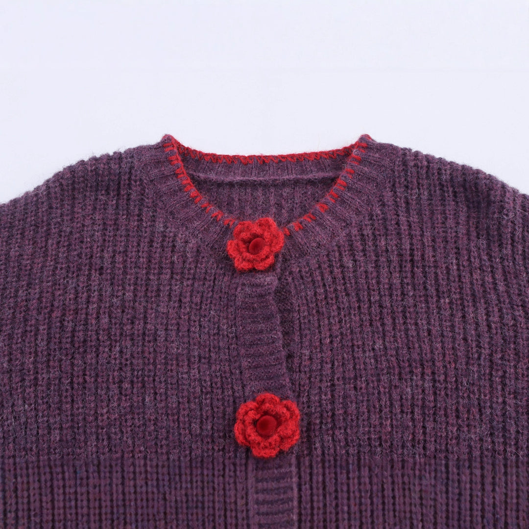 Damen Strickjacke mit dekorativen Blumenknöpfen Drune