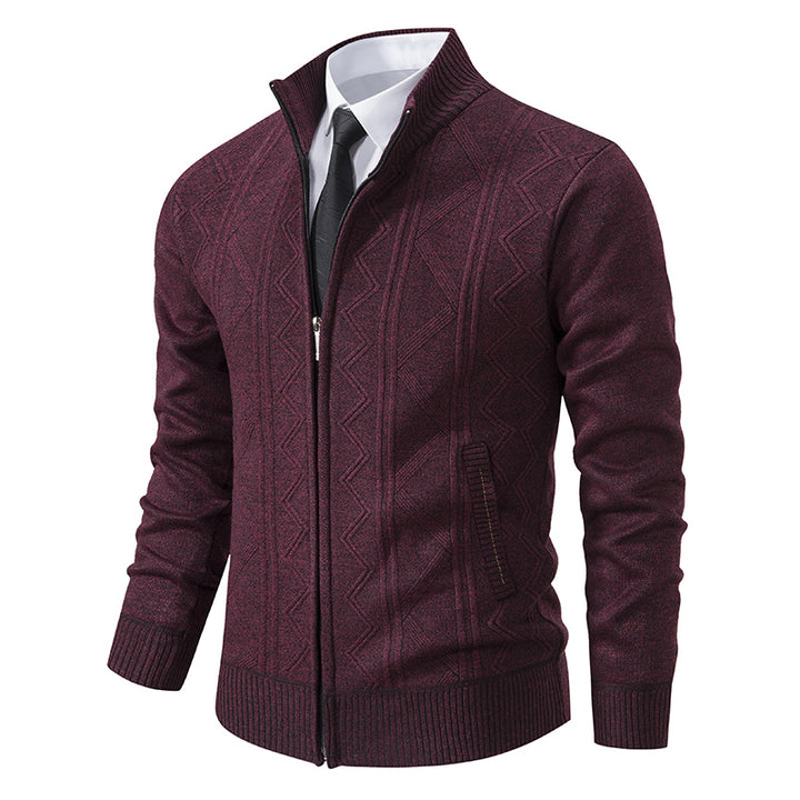 Herren elegante Strickjacke mit strukturiertem Zopfmuster und hohem Kragen Drune