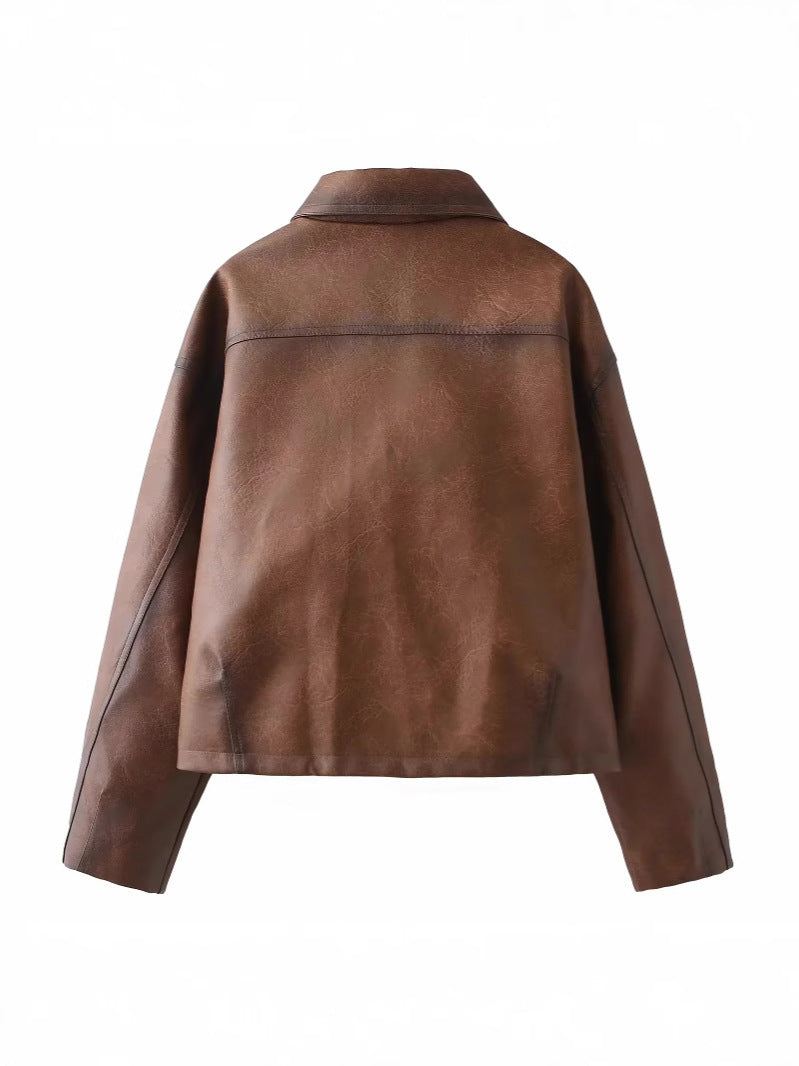 Damen cropped Lederjacke mit praktischen Brusttaschen und Knopfdetails Drune