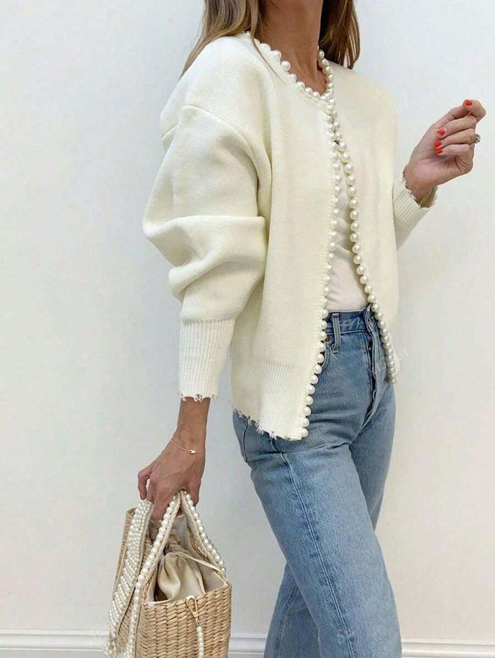 Damen elegante Strickjacke mit perlbesetzten Knopfdetails und modernem Schnitt Drune