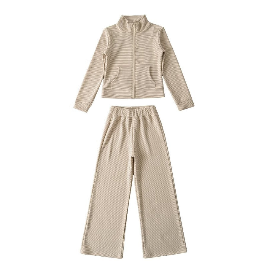 Damen sportliches Set mit Stehkragen und weitem Hosenansatz Drune