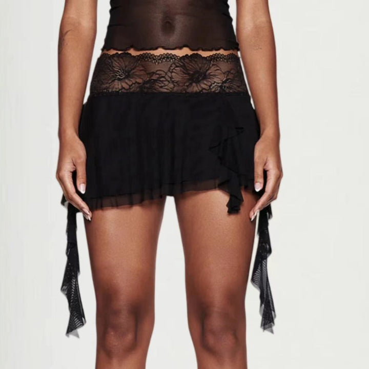Damen Minirock mit eleganten Spitzenakzenten Drune