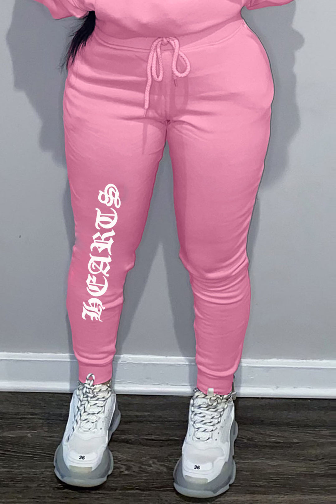 Damen bequeme Sweatpants mit seitlichem Schriftzug Drune