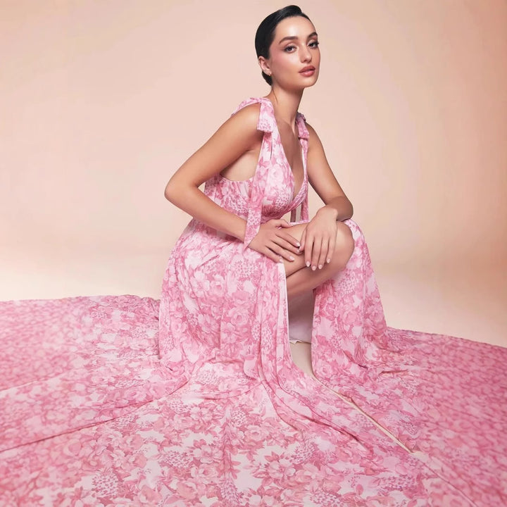 Damen Maxikleid mit romantischem floralem Muster und tiefem Schlitz Drune