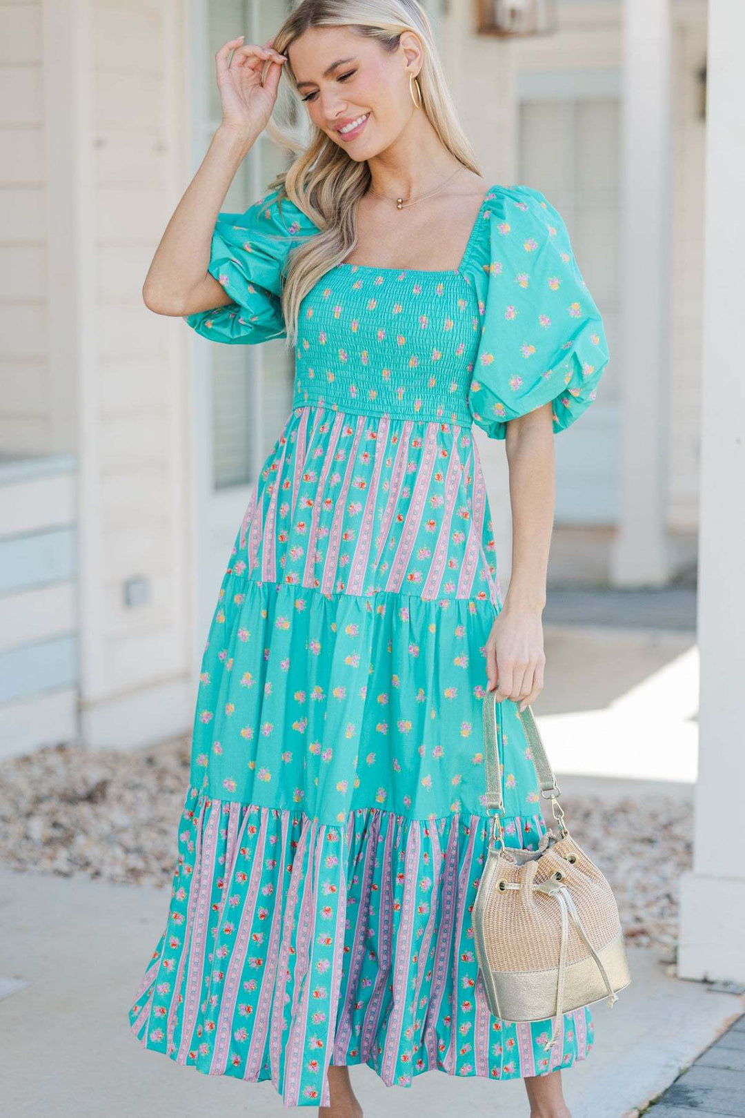 Damen Maxikleid mit gerafftem Oberteil und voluminösen Puffärmeln Drune