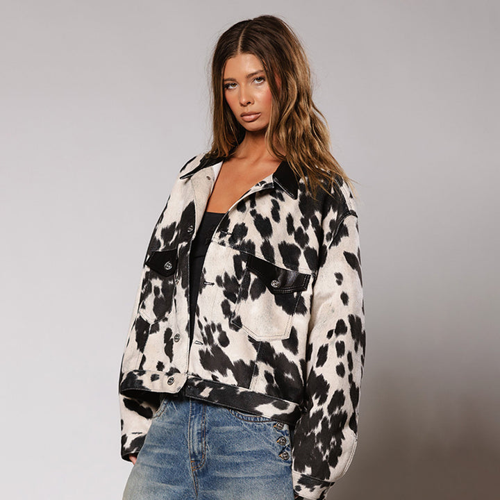 Damen Oversized Hemdjacke im modernen Cow-Print Drune