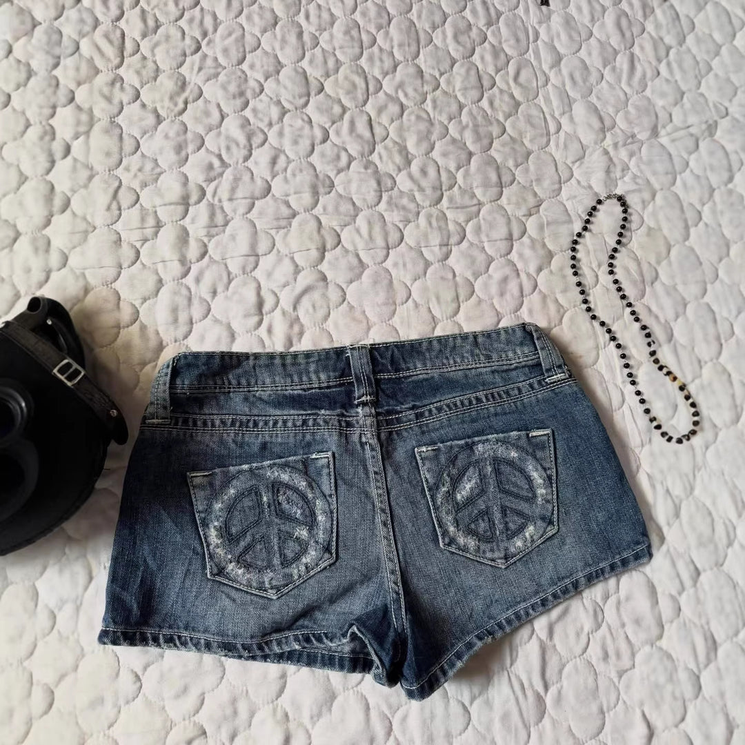Damen Denim-Shorts mit distressed Details Drune