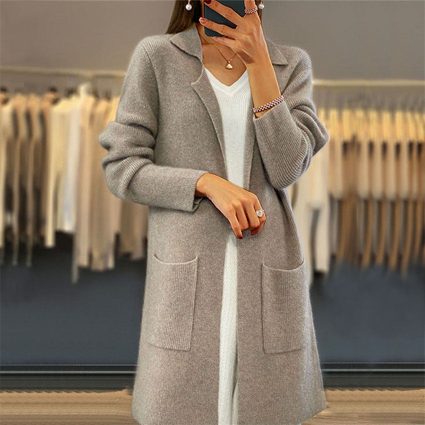 Damen Strickjacke im Oversized-Schnitt mit tiefem V-Ausschnitt und praktischen Taschen Drune