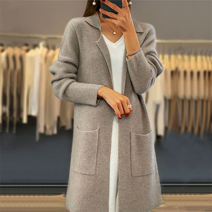 Damen Strickjacke im Oversized-Schnitt mit tiefem V-Ausschnitt und praktischen Taschen Drune