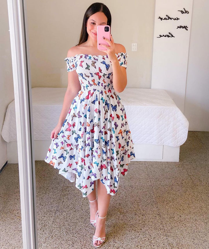 Damen Sommerliches Off-Shoulder Kleid mit farbenfrohem Schmetterlingsmuster und geschmeidigem Faltenwurf Drune
