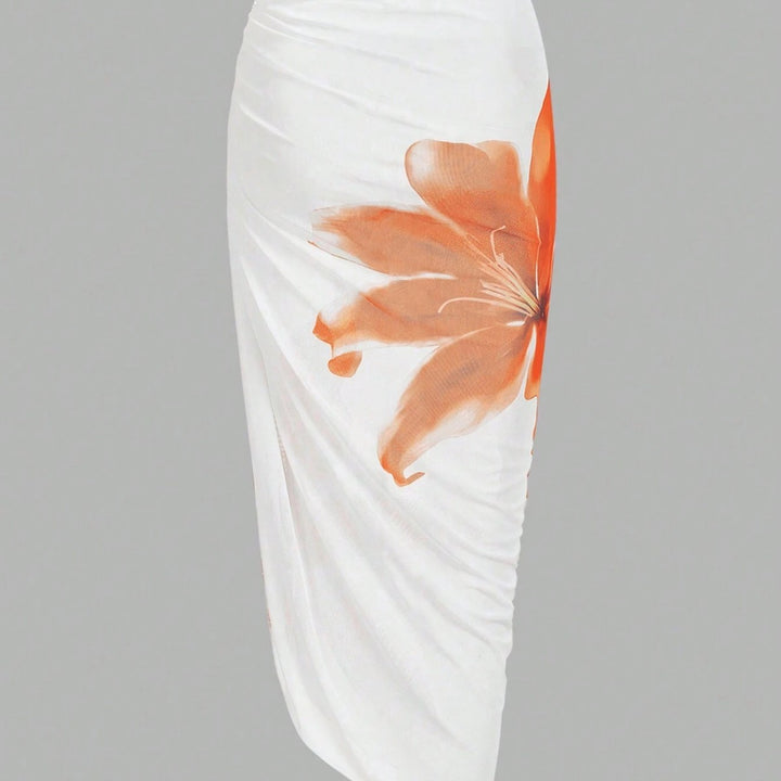 Damen Badeanzug mit elegantem floralem Design und passendem Wickelrock Drune