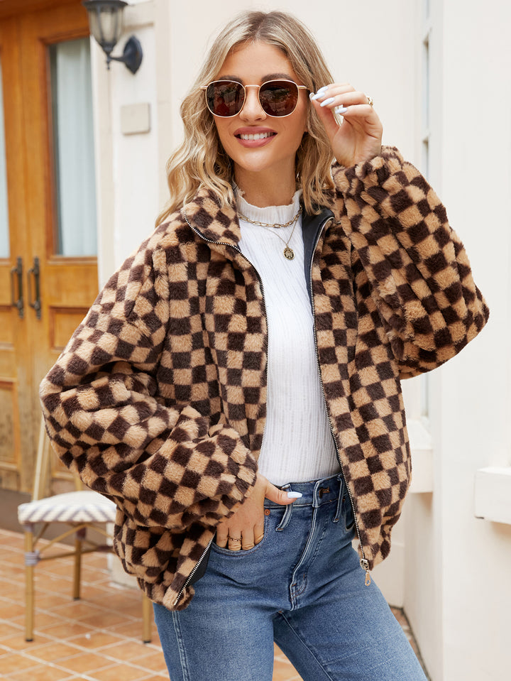 Damen Plüschjacke mit Karomuster und hohem Kragen Drune