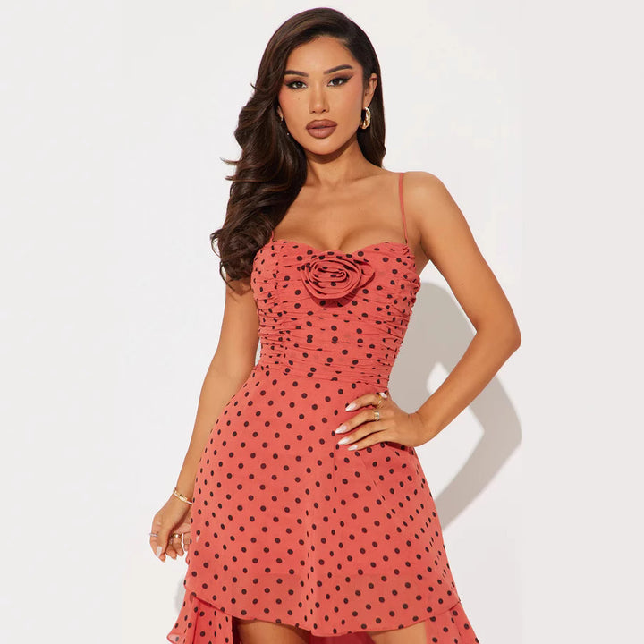 Damen Verspieltes Polka-Dots Maxikleid mit asymmetrischem Rock und floralen Akzenten Drune