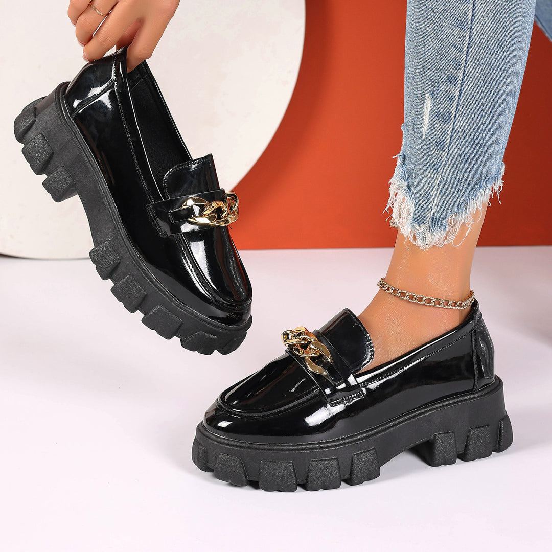 Damen nan trendige Lack-Loafer mit grober Profilsohle und goldener Kettenapplikation Drune
