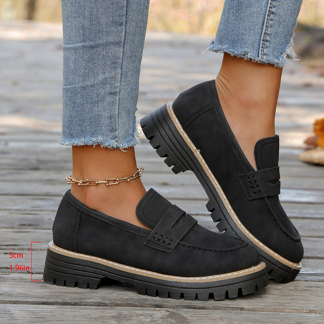 Damen robuste Loafer mit markanter Profilsohle, weichem Veloursoptik-Obermaterial und gepolstertem Komfortfußbett Drune