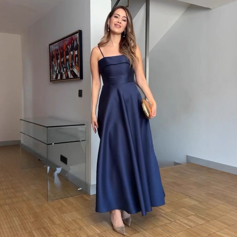 Damen Abendkleid mit feinen Spaghettiträgern und fließendem Rock Drune